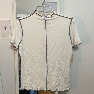 with tag - reverse stitch shirt